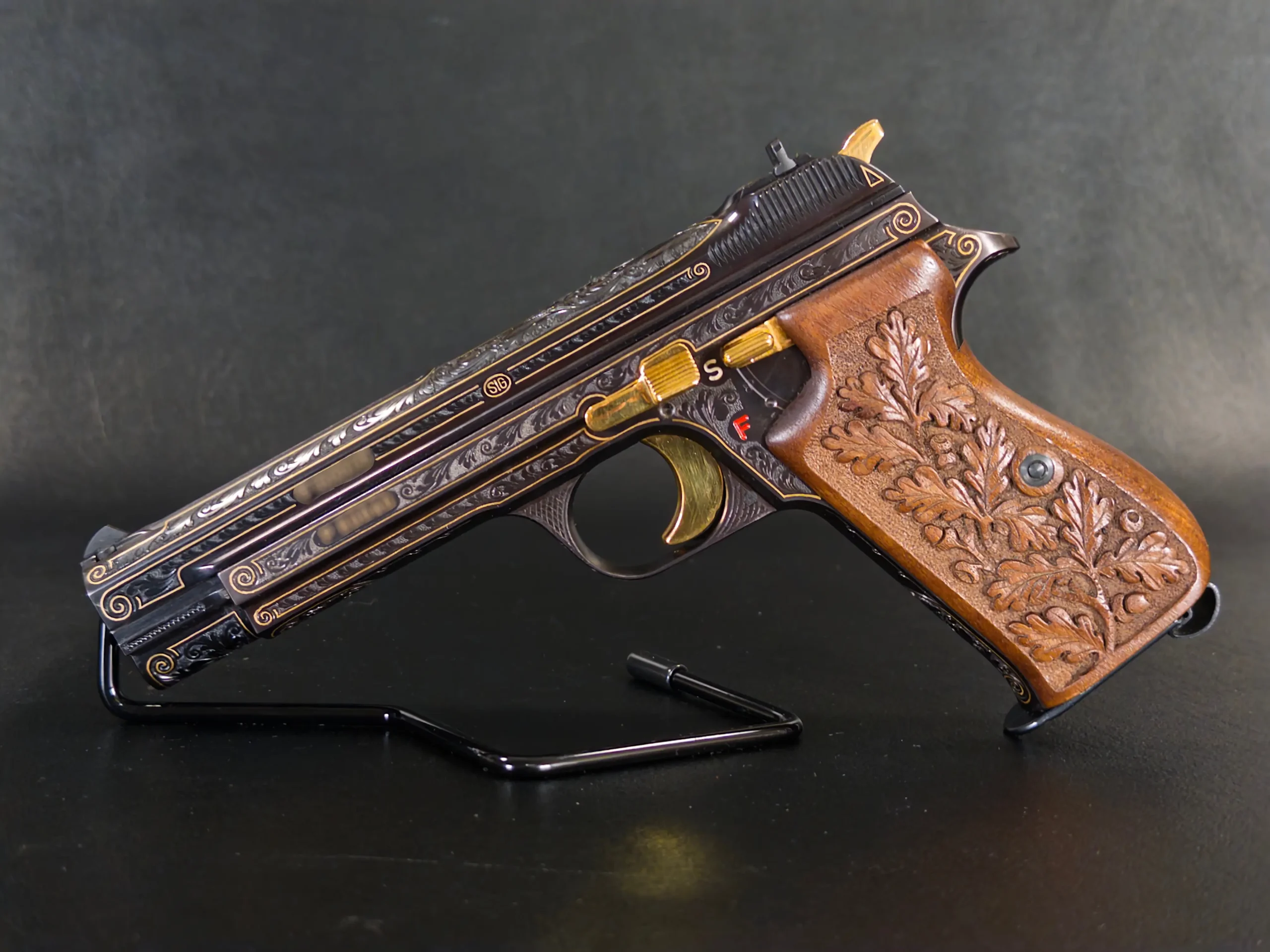 SIG P210 L De Luxe Swiss Made Engraved