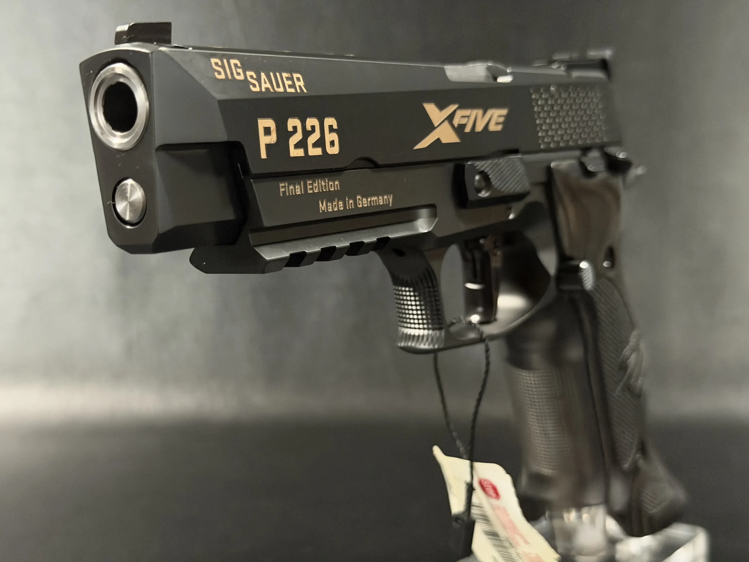 SIG P226 X5 Final Edition Mastershop Certificate Included