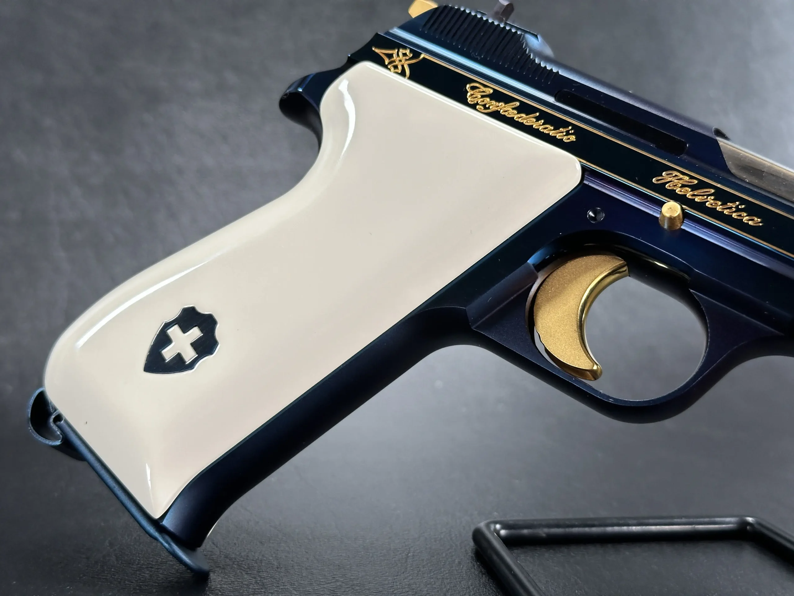 Swiss 700th Anniversary SIG P210 Presentation Pistol