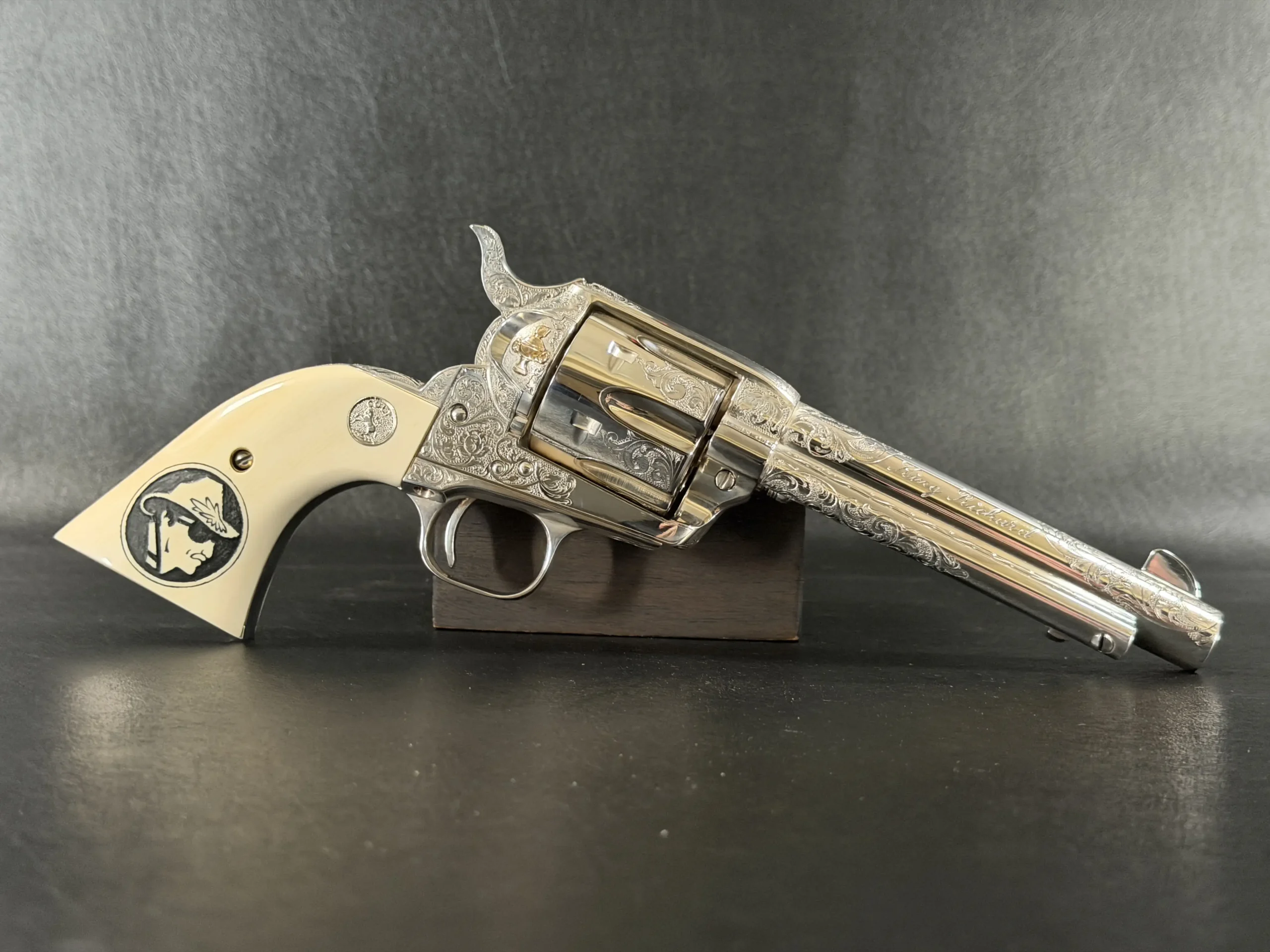 Colt SAA Richard Petty 45 Colt presentation case