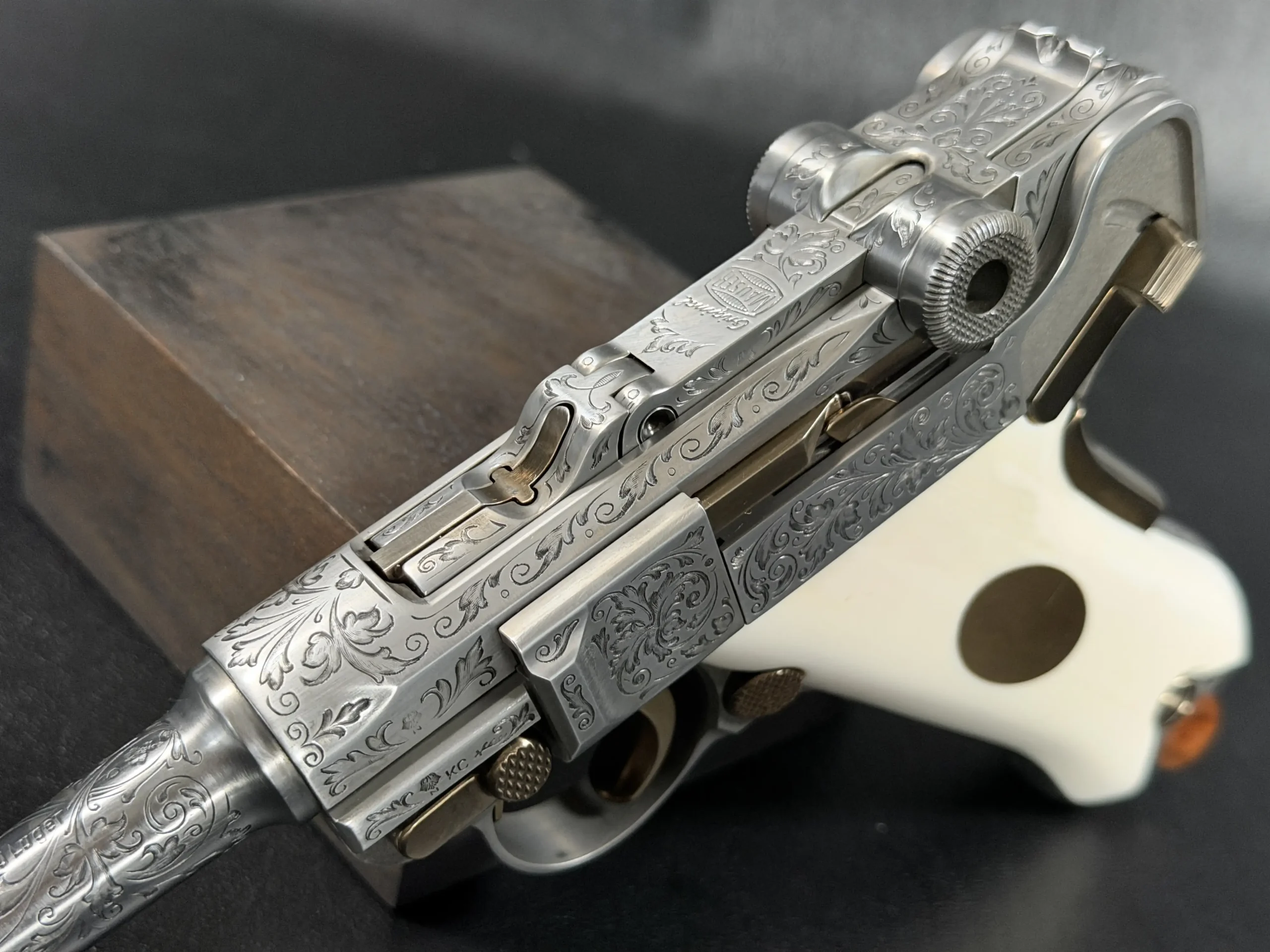 Mauser P08 IWA 1984 Engraved Toggle Assembly