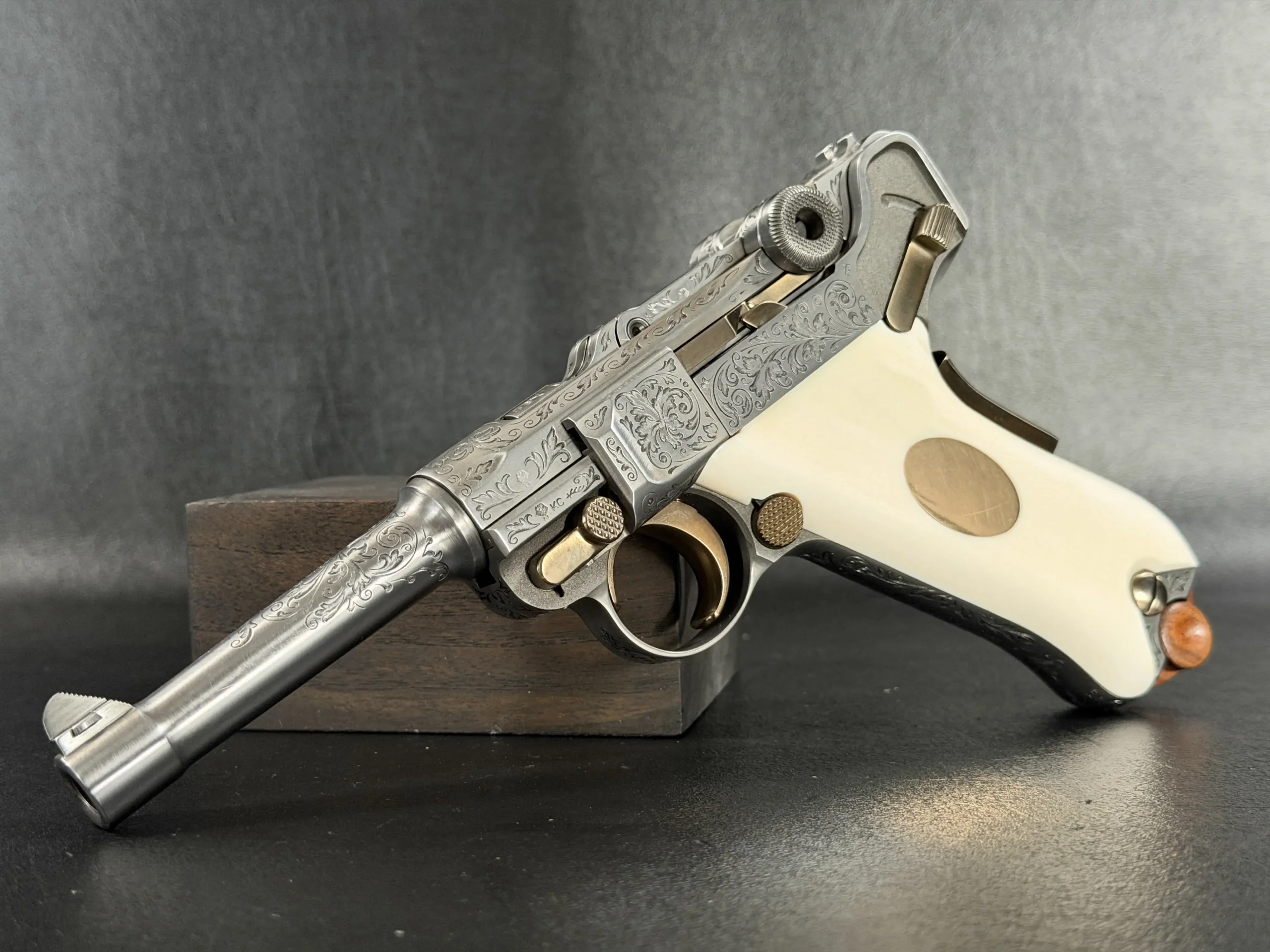 Mauser Parabellum IWA 84 Engraved Pistol 765mm