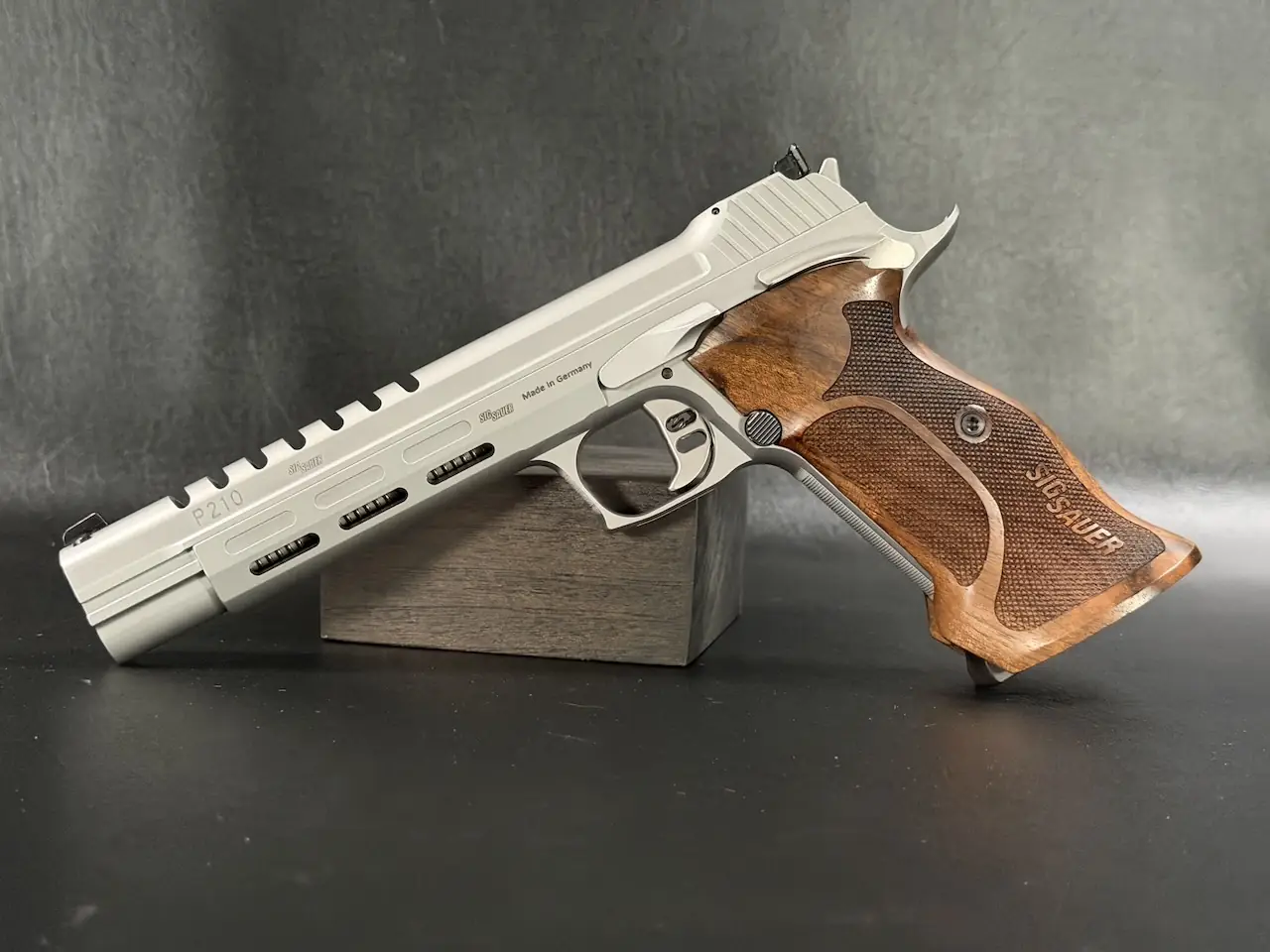 SIG P210 Skeleton