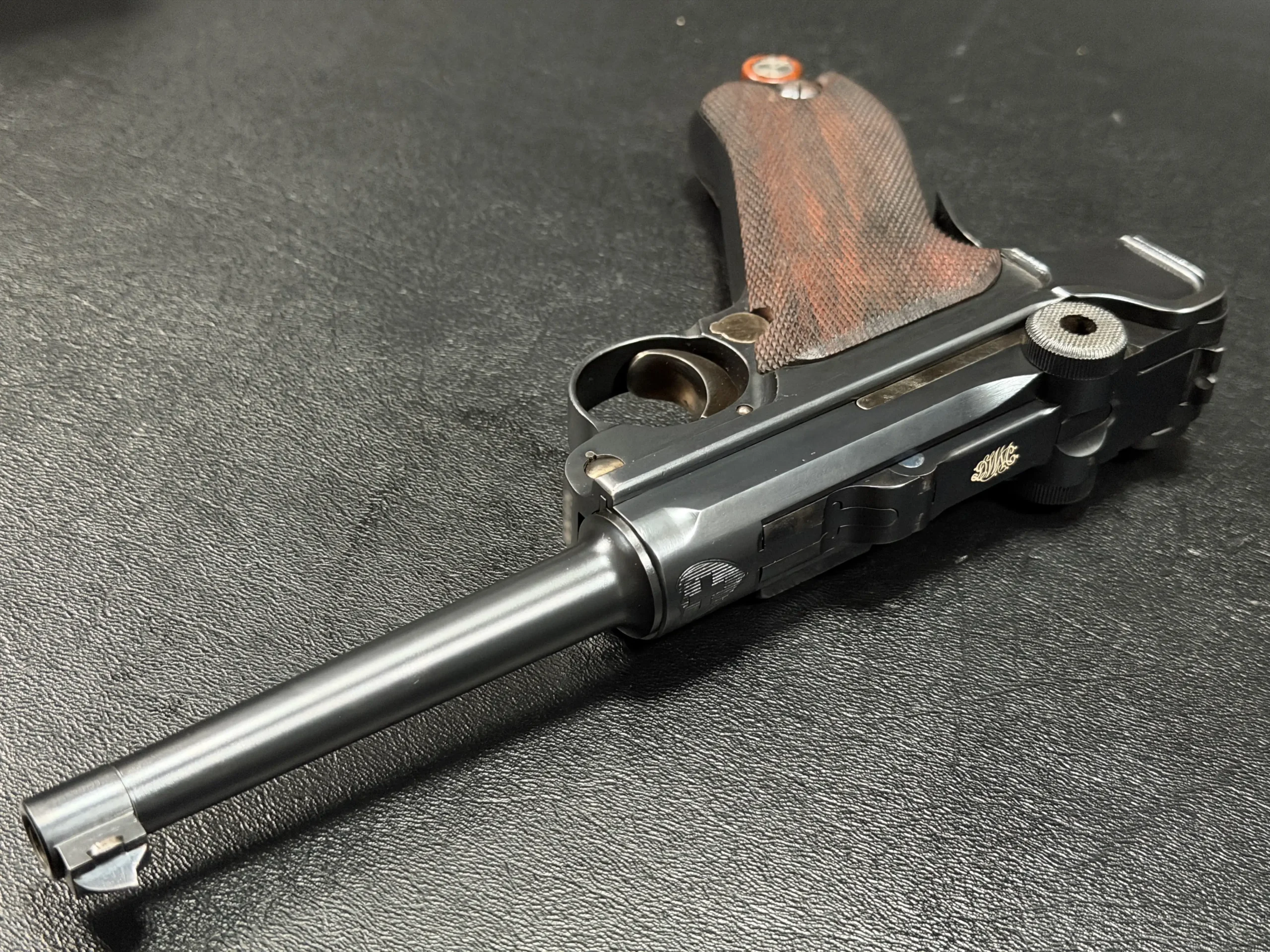 1906 E Series Swiss Luger Magazine Detail