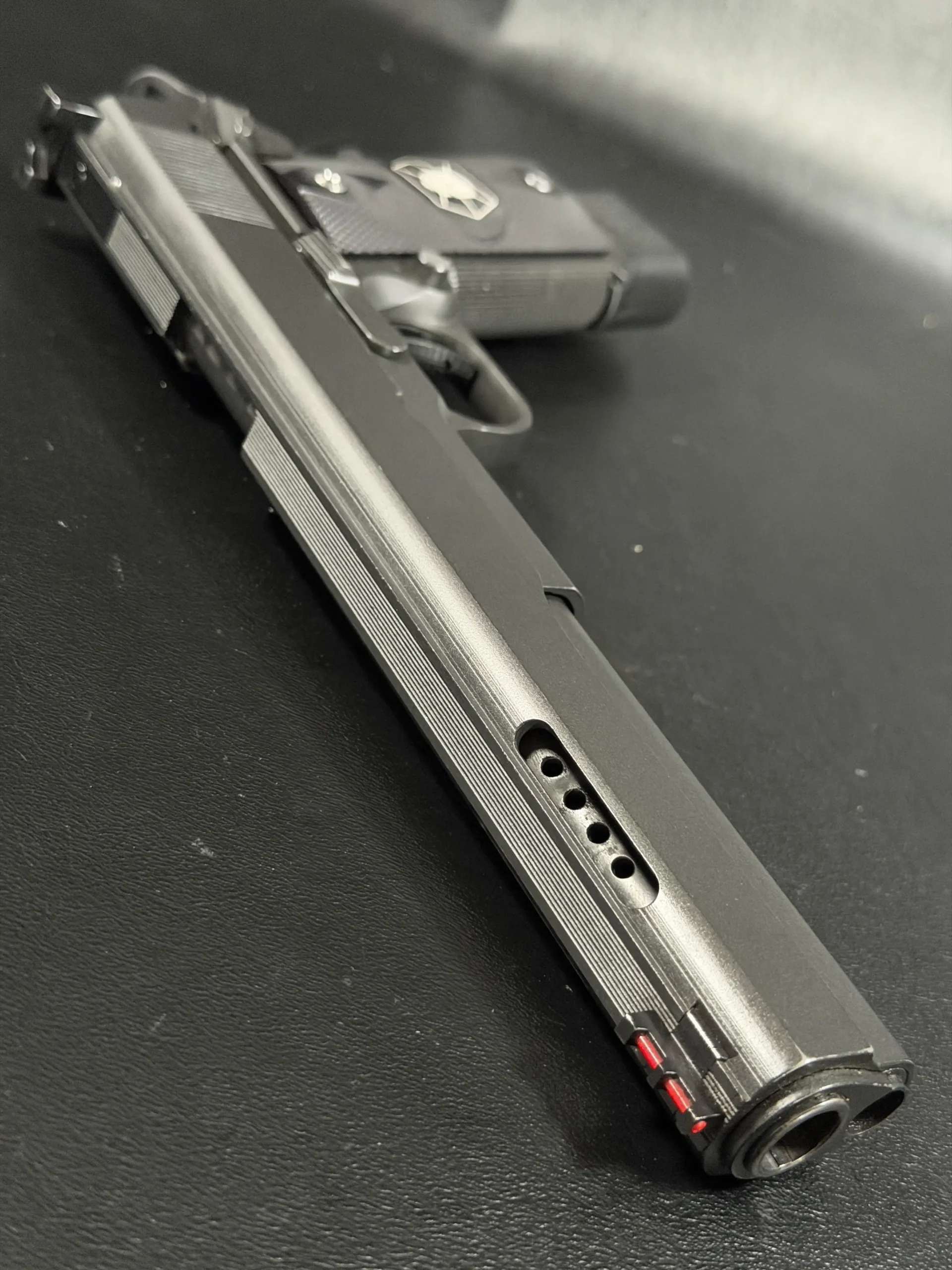 Custom SWAT Commander 1911 Tactical Finish Detail