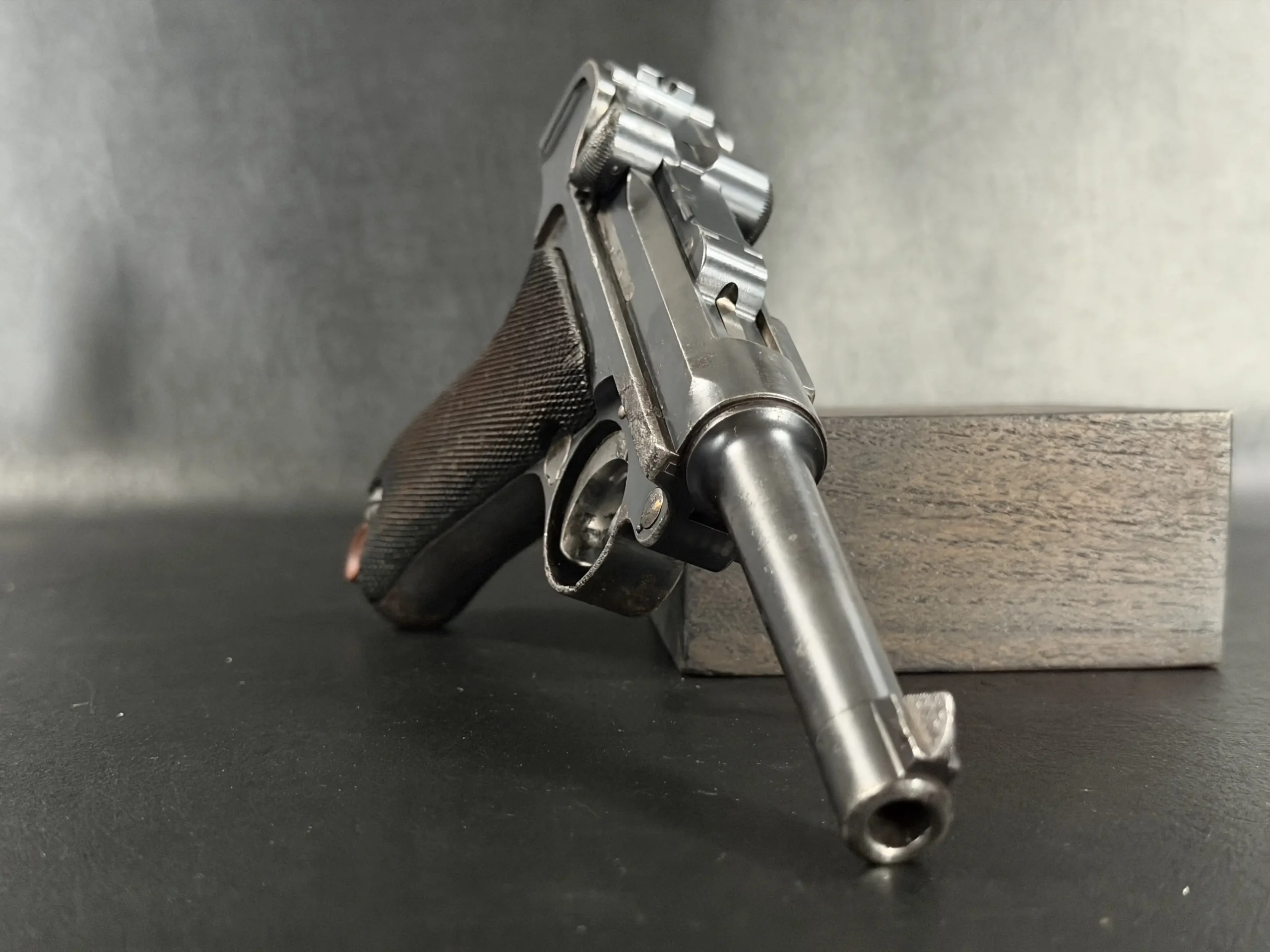 DWM 1905 Trials Luger Muzzle View