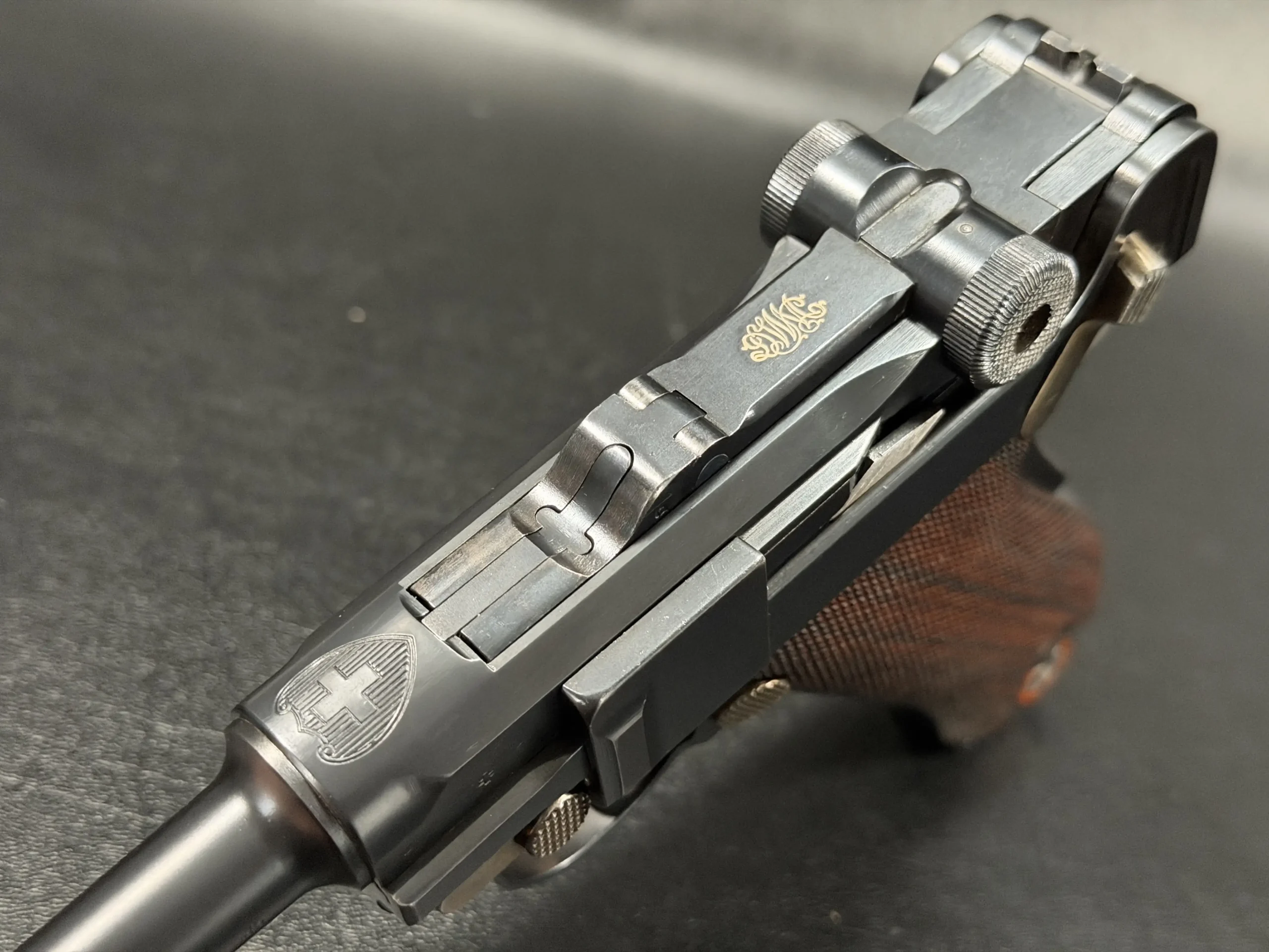 DWM Swiss Luger 1906 E Series Studio Display