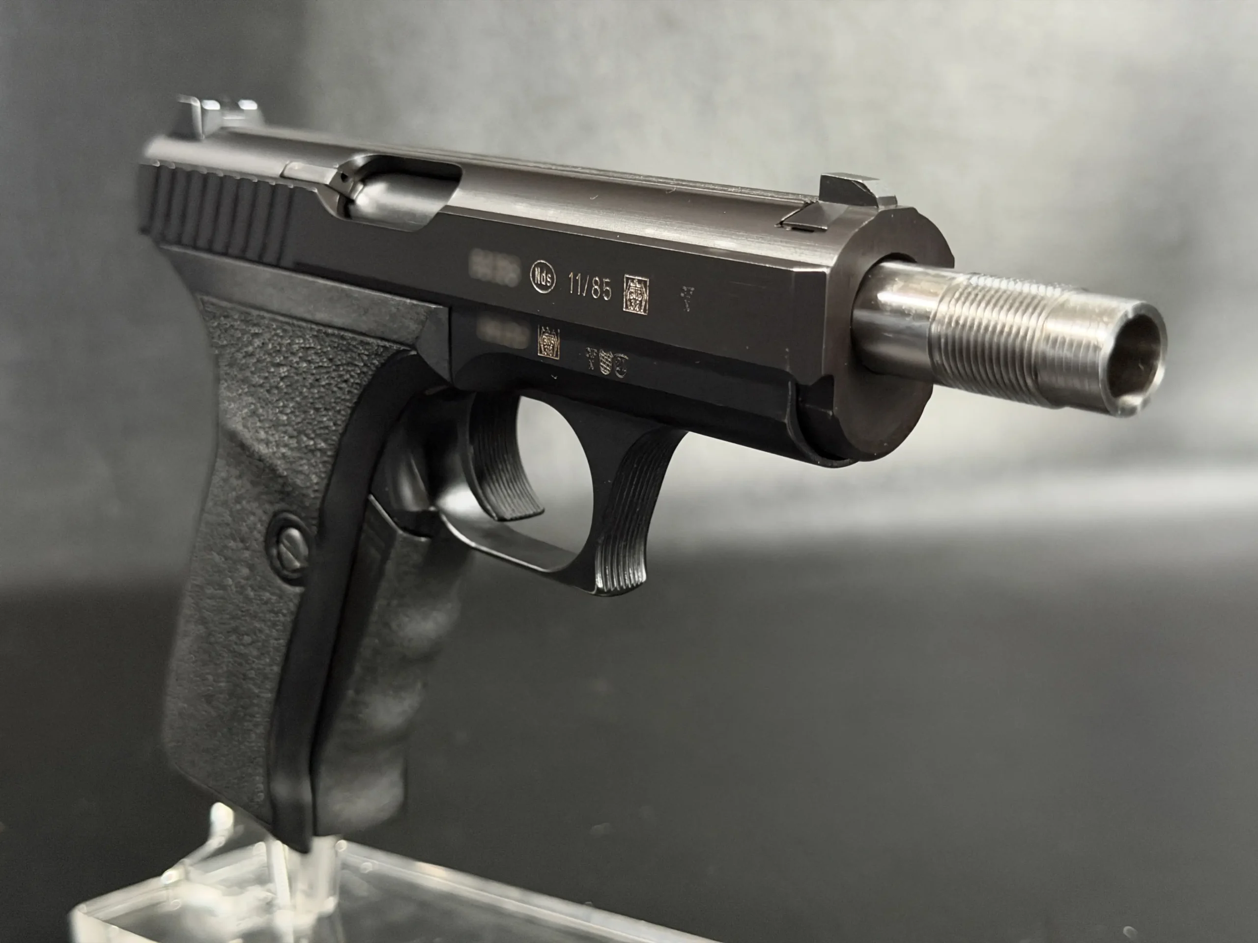 Heckler Koch P7SD pistol gallery display