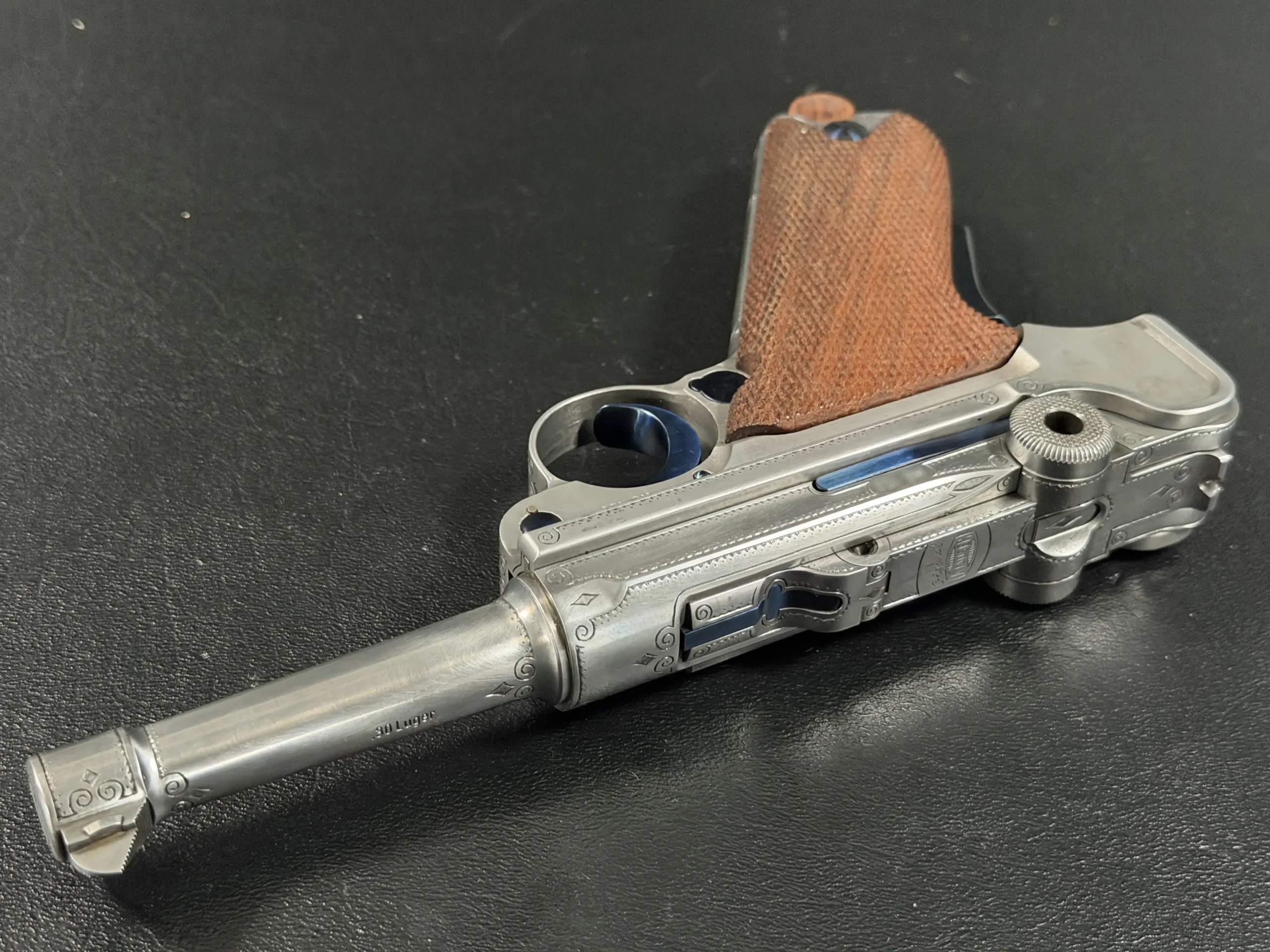 Mauser Banner Toggle Engraved Luger