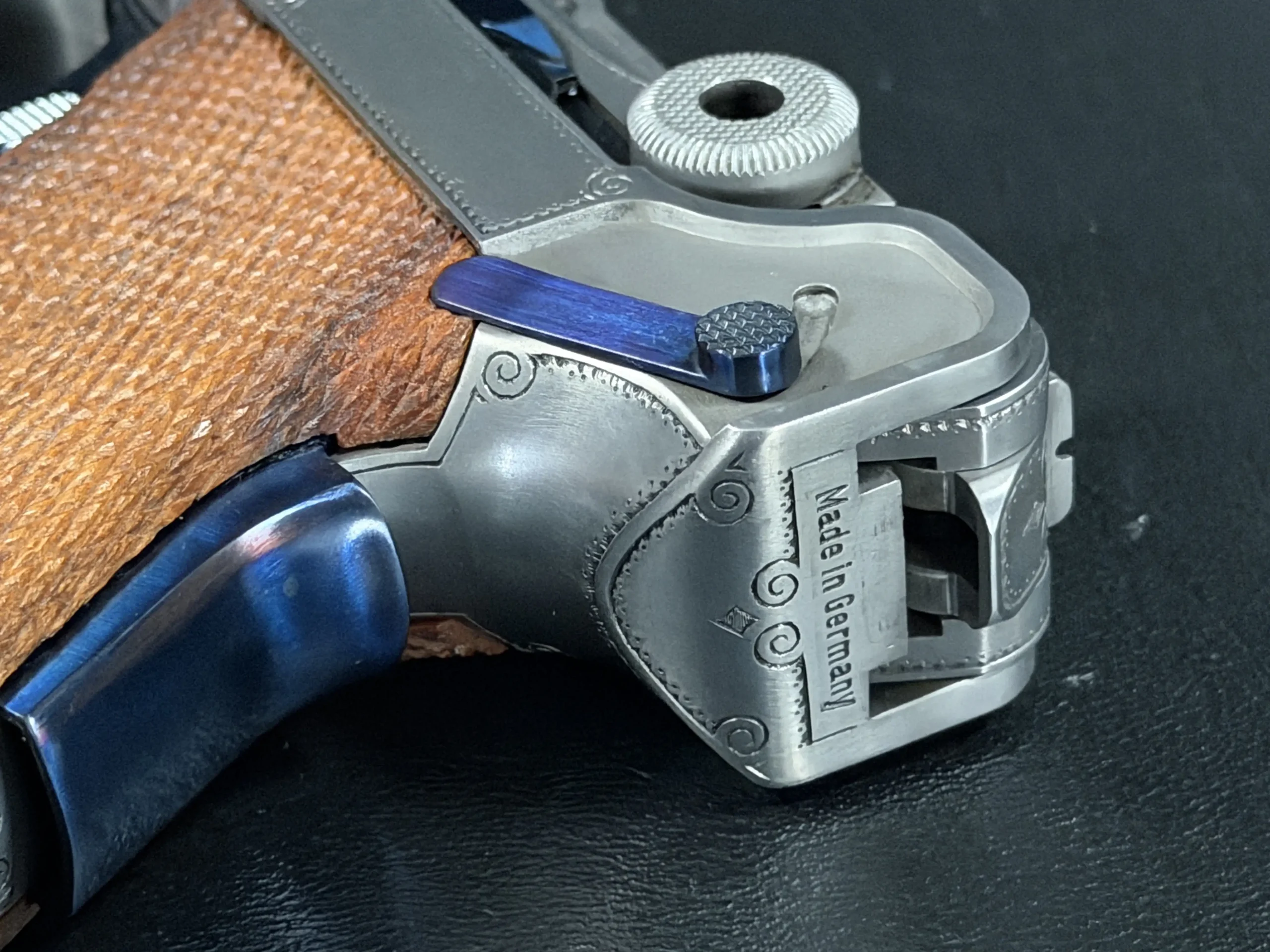 Mauser IWA Tribute Parabellum