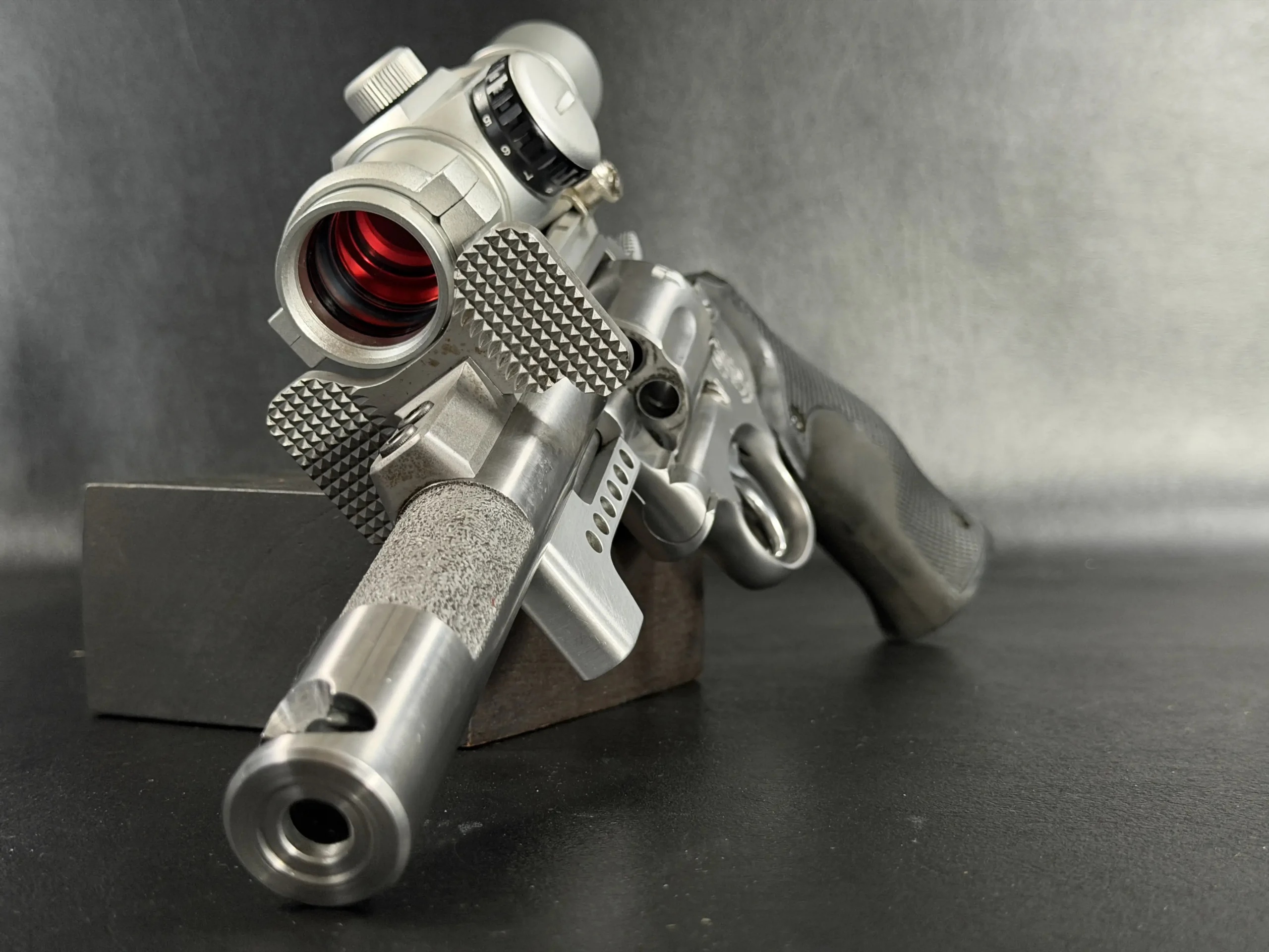 Smith & Wesson 686 3 Performance Center Prototype Competition Revolver
