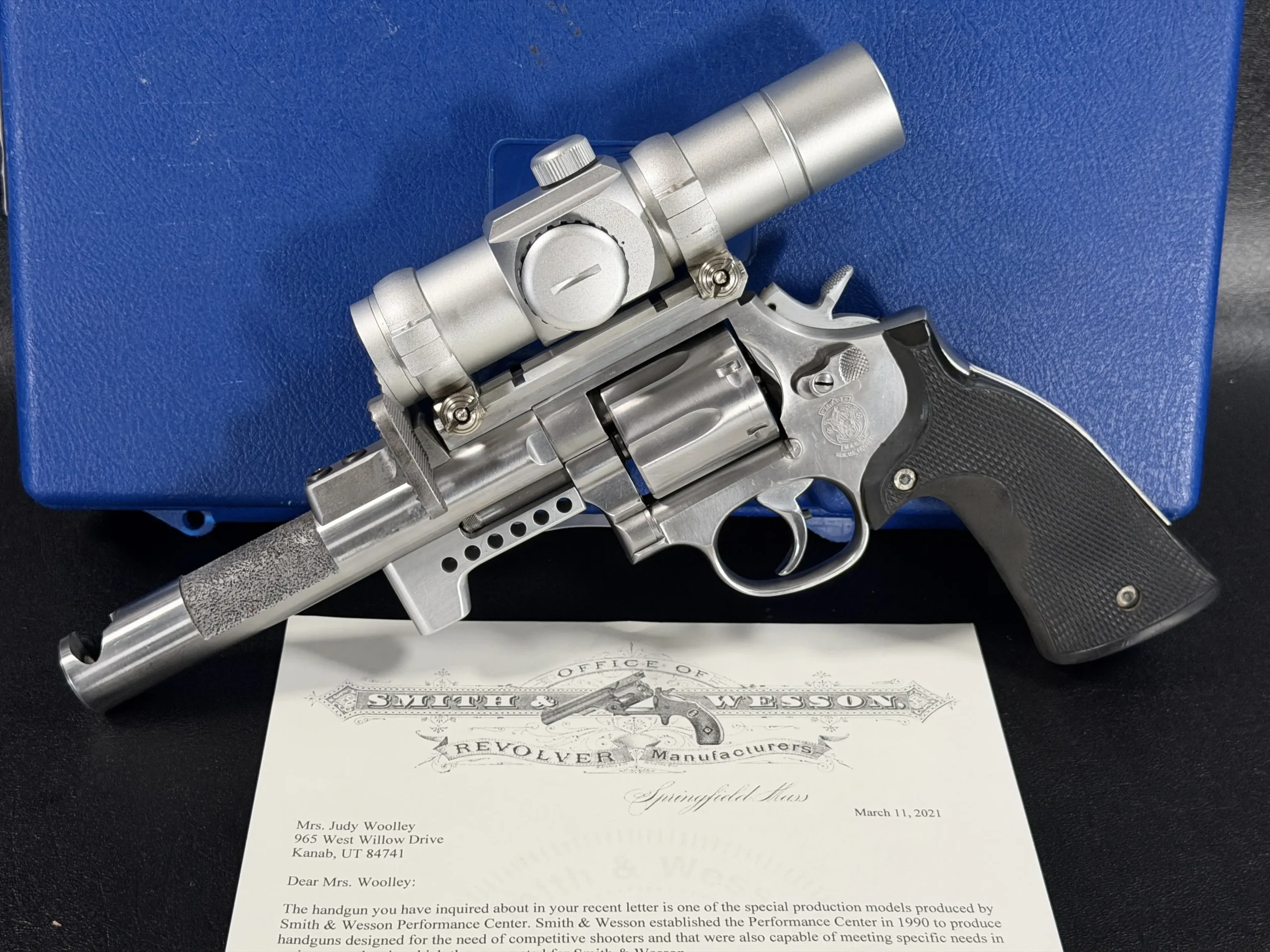Smith & Wesson Prototype 686 3 Performance Center Judy Woolley Revolver