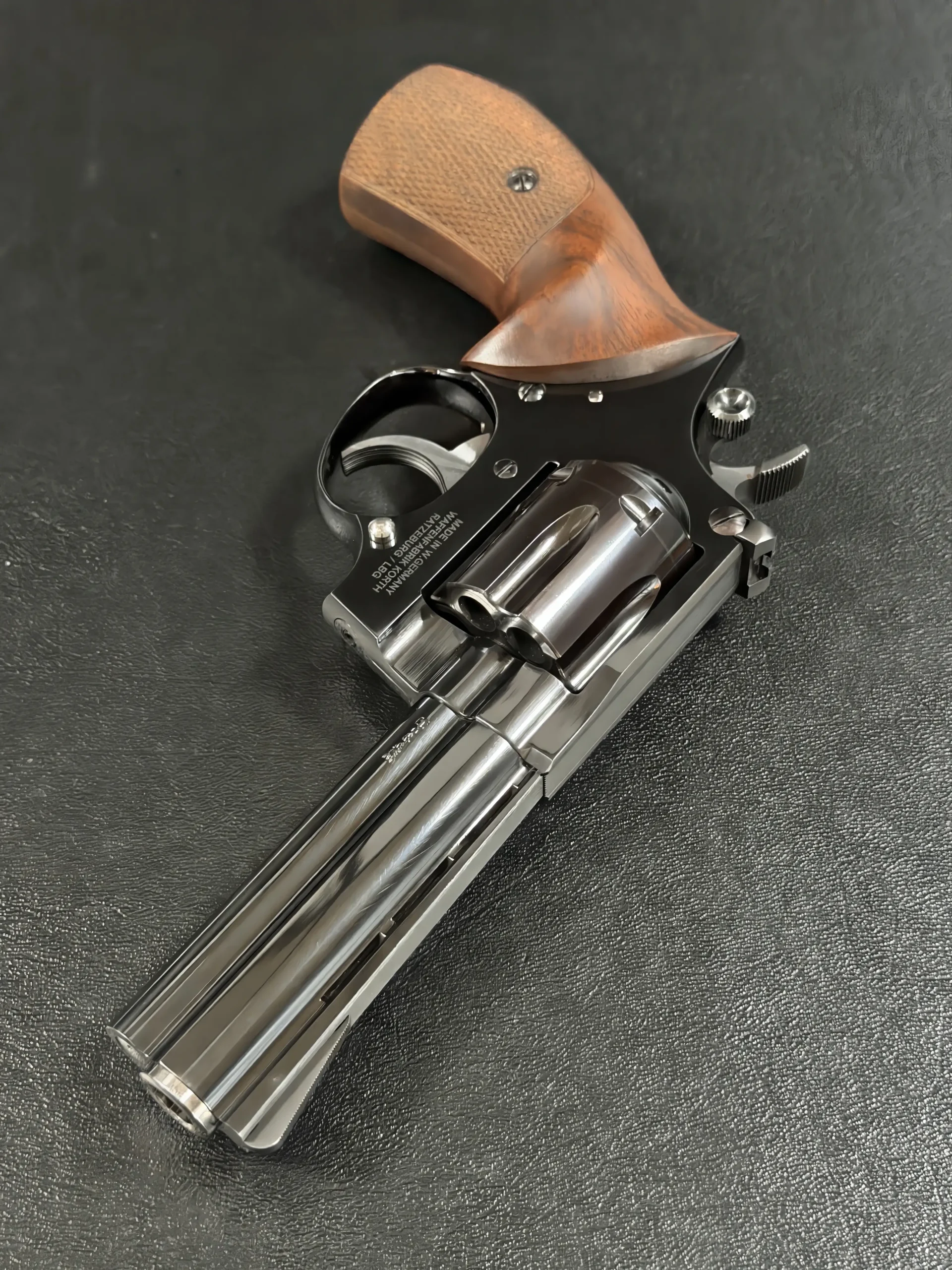 Korth Ratzeburg Combat High Polish Blue 357 Magnum