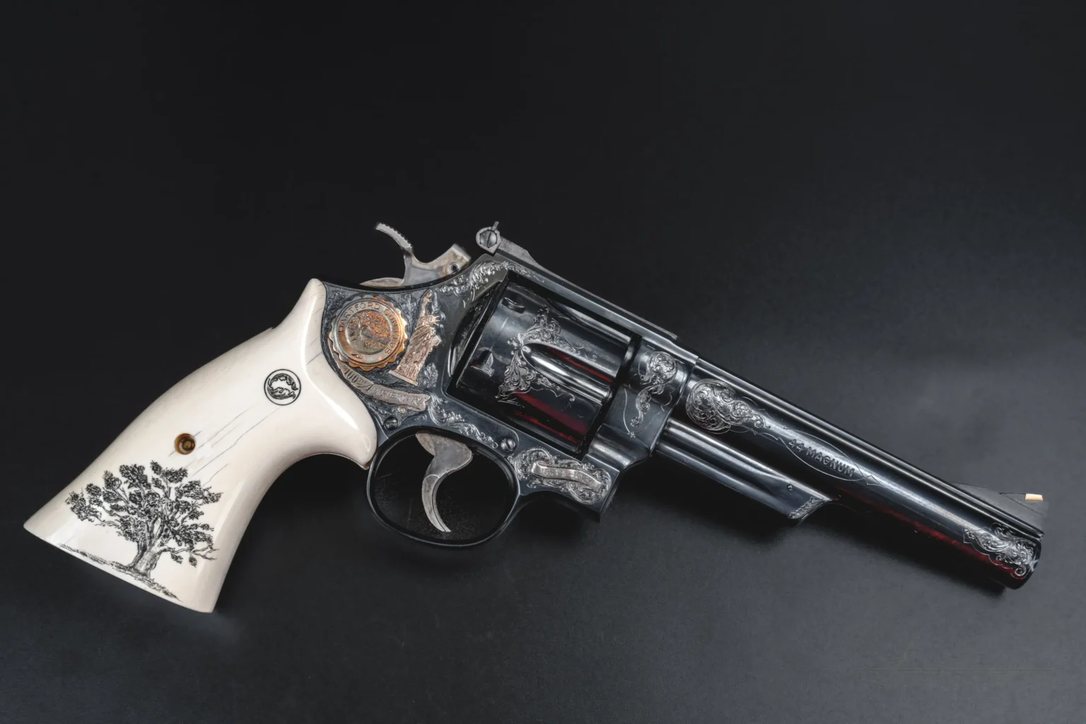 smith-and-wesson-top-5-firearms-guide