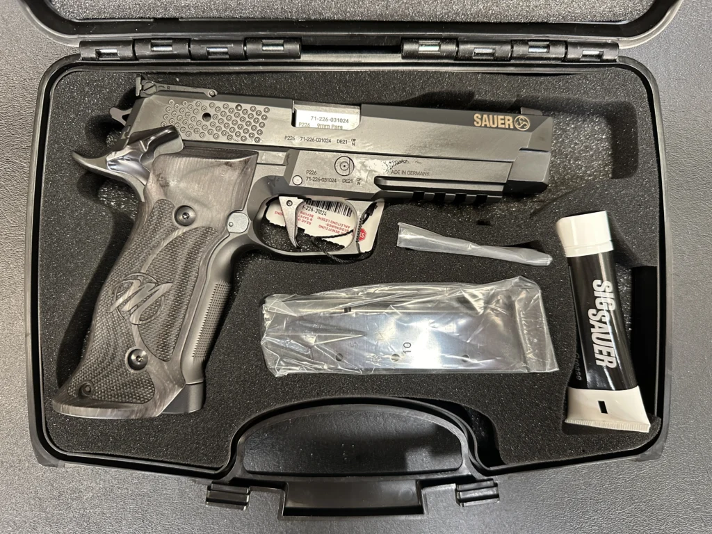 Sig Sauer P226 X-5 Final Edition Case SN - 71-226-031024