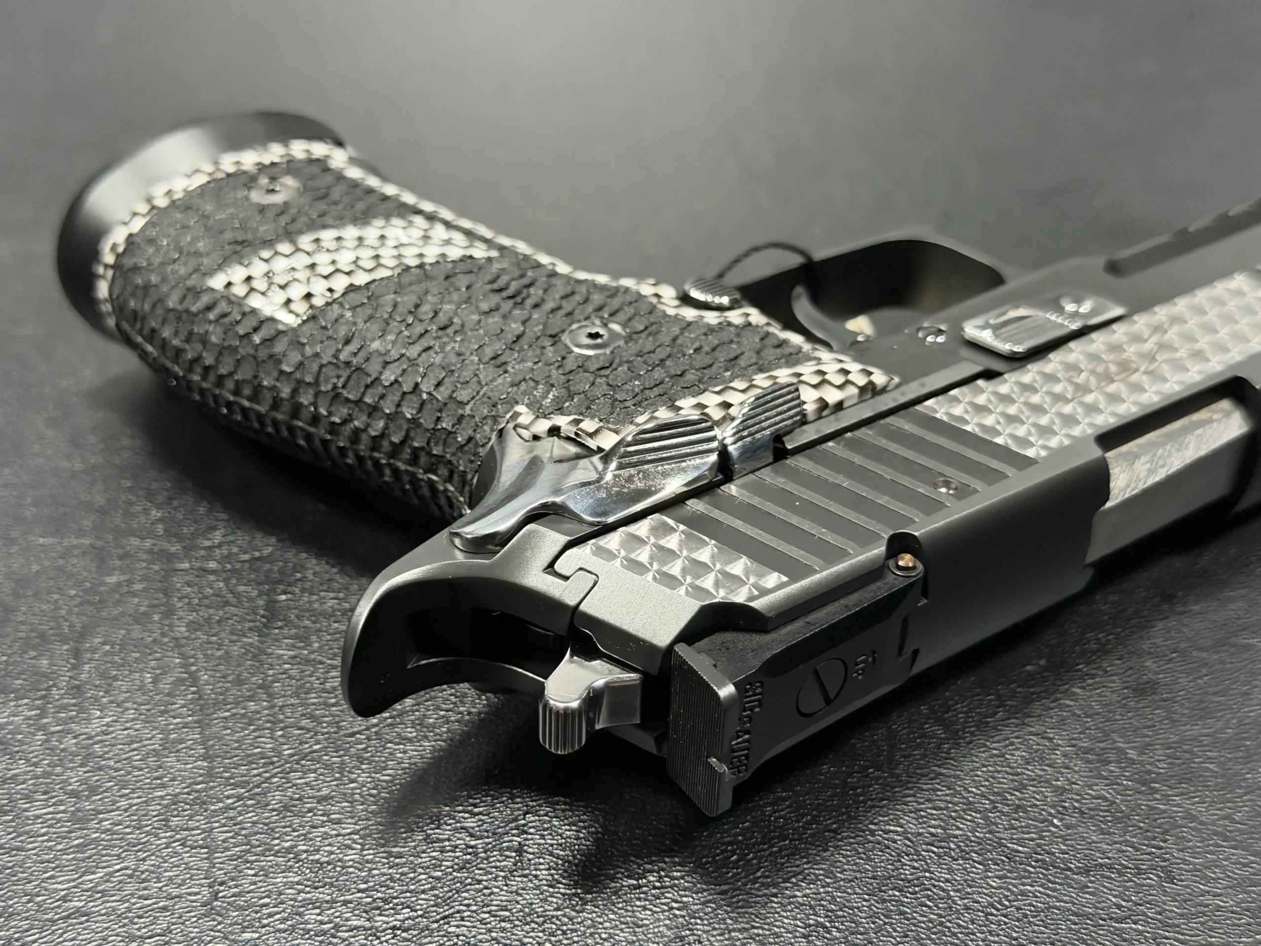 Sig Sauer P226 X Six Silver Dust Gallery