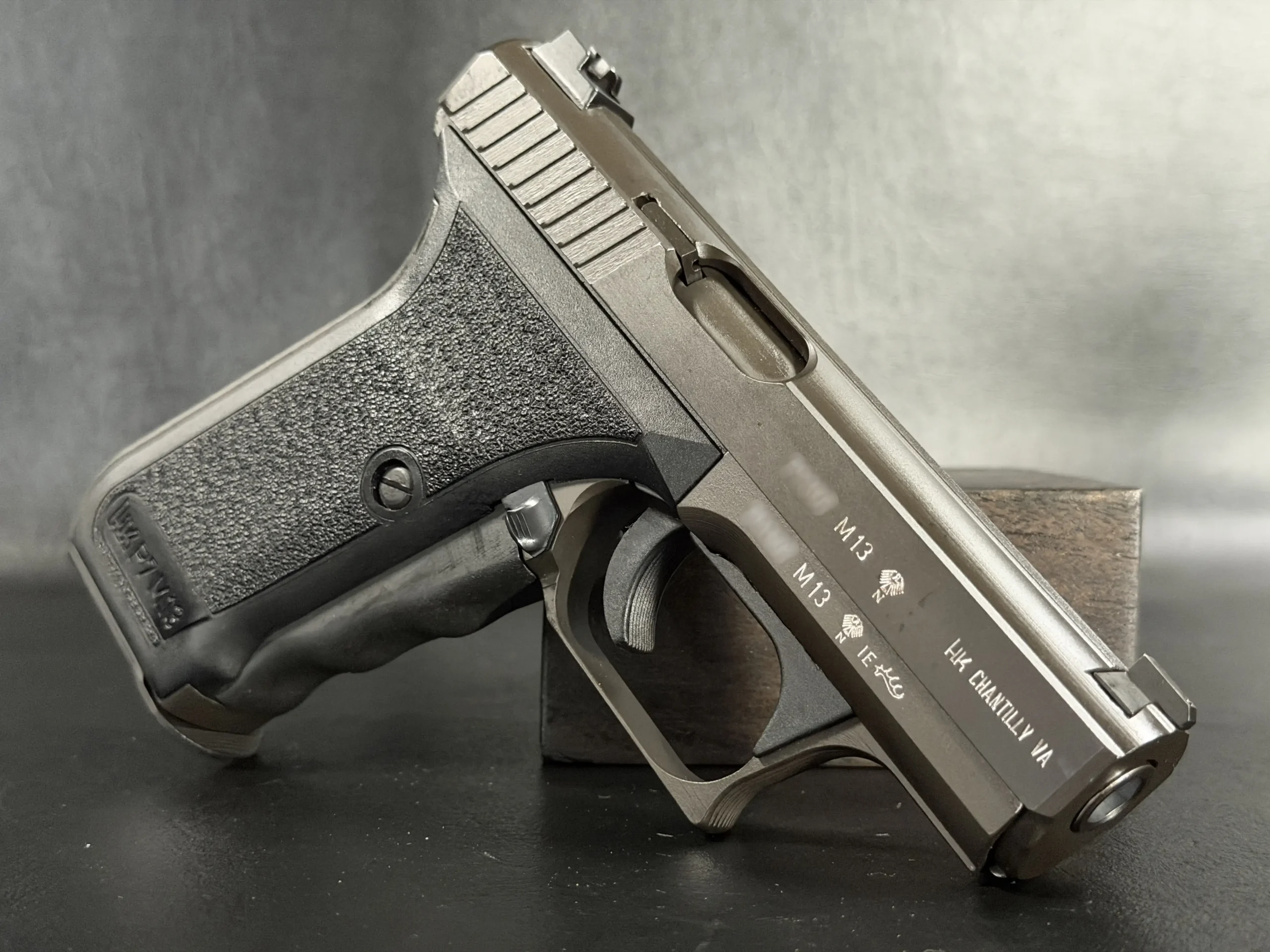 HK P7 M13 | Koch | Luxus Capital