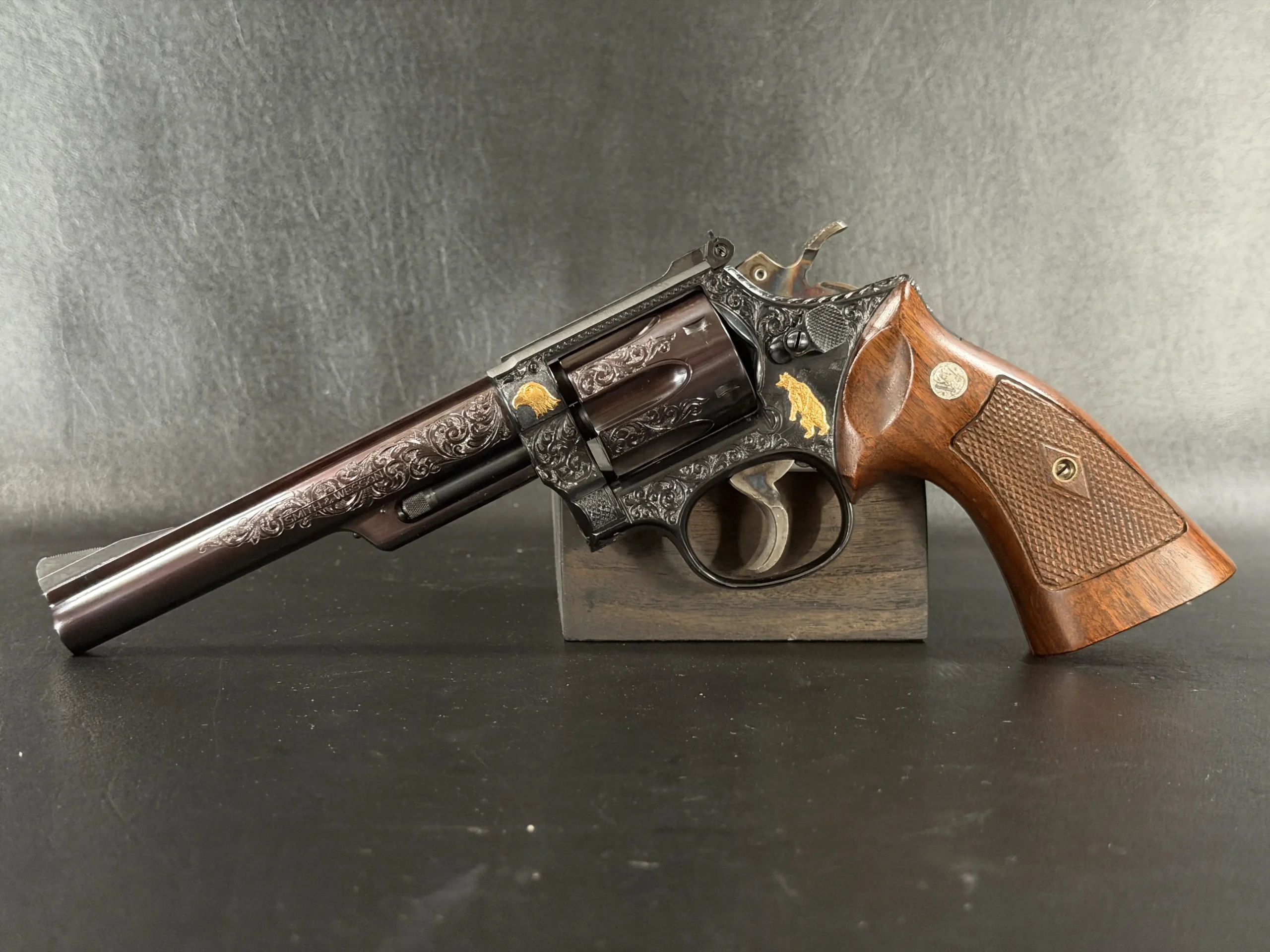Smith Wesson Model 53 Deluxe Engraved Revolver Set