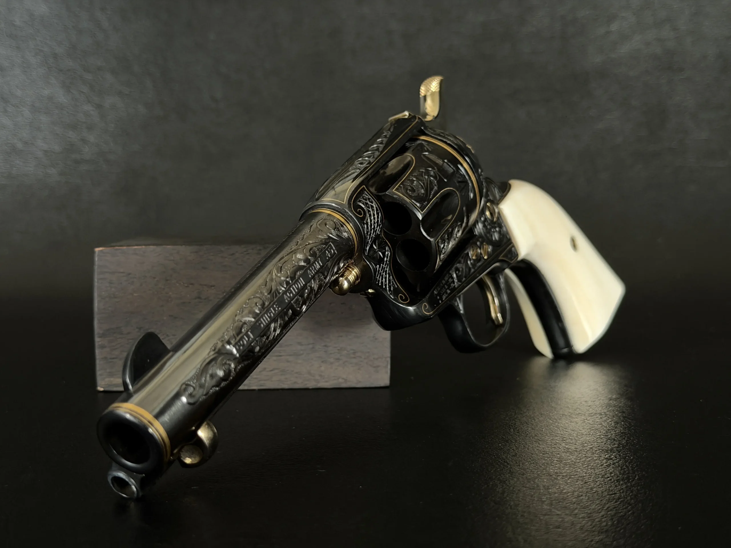 Colt and Remington Classics of the American West Set Artistry