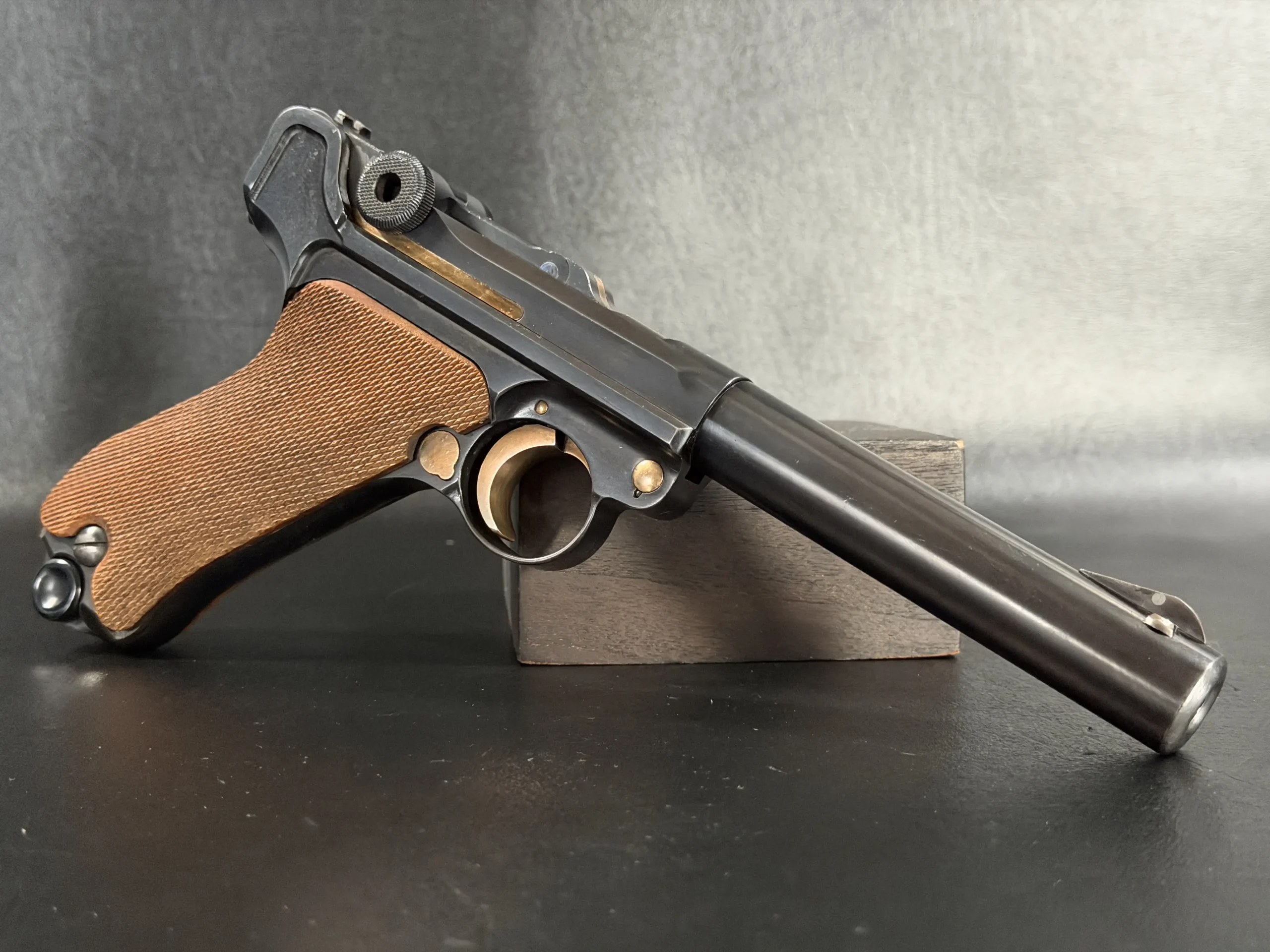 DWM P08 Parabellum Sport Toggle Mechanism Top View