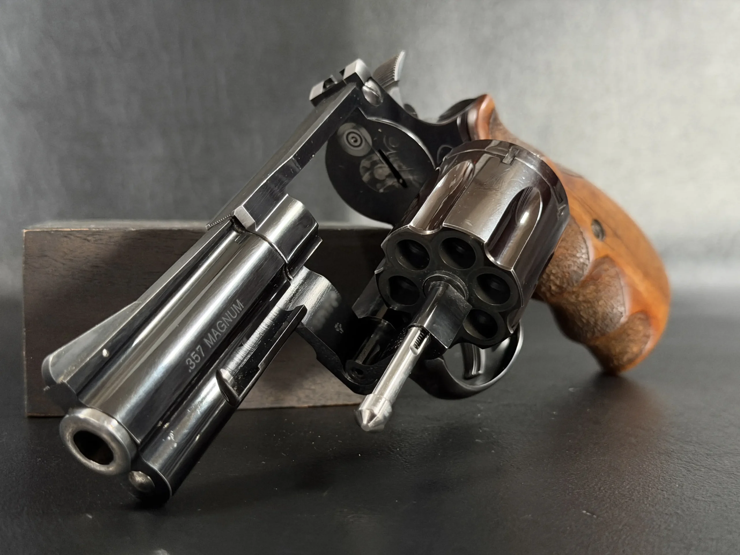 Korth Ratzeburg Combat revolver wooden grips