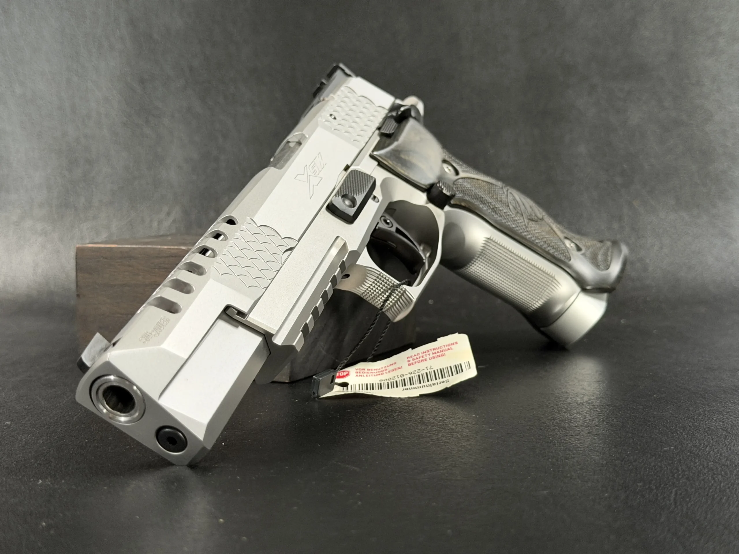 SIG P226 X Six Club 30 Silver