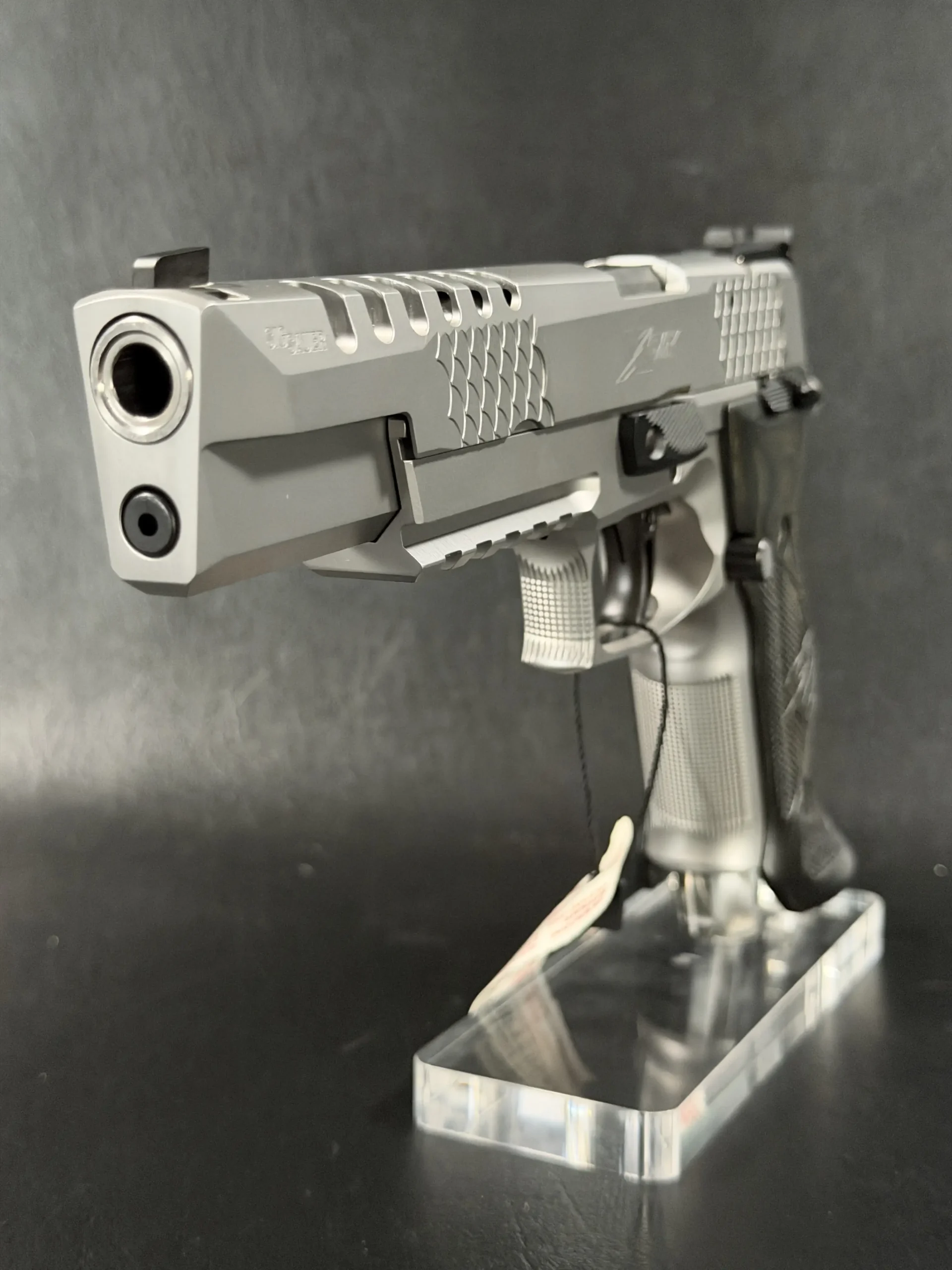 SIG Sauer P226 X Six Club 30 Silber gallery firearm