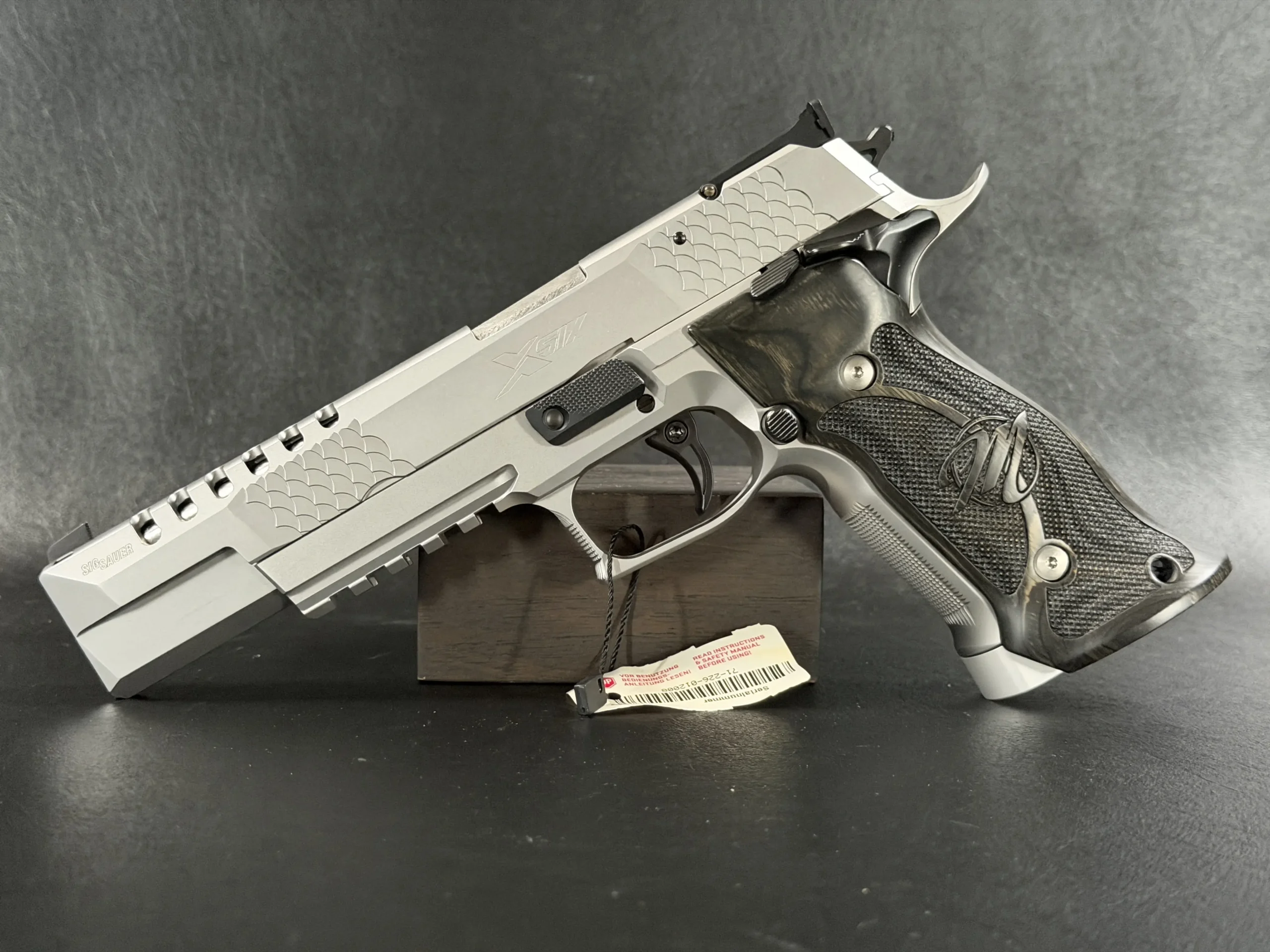 SIG Sauer P226 X6 Club 30 Silver