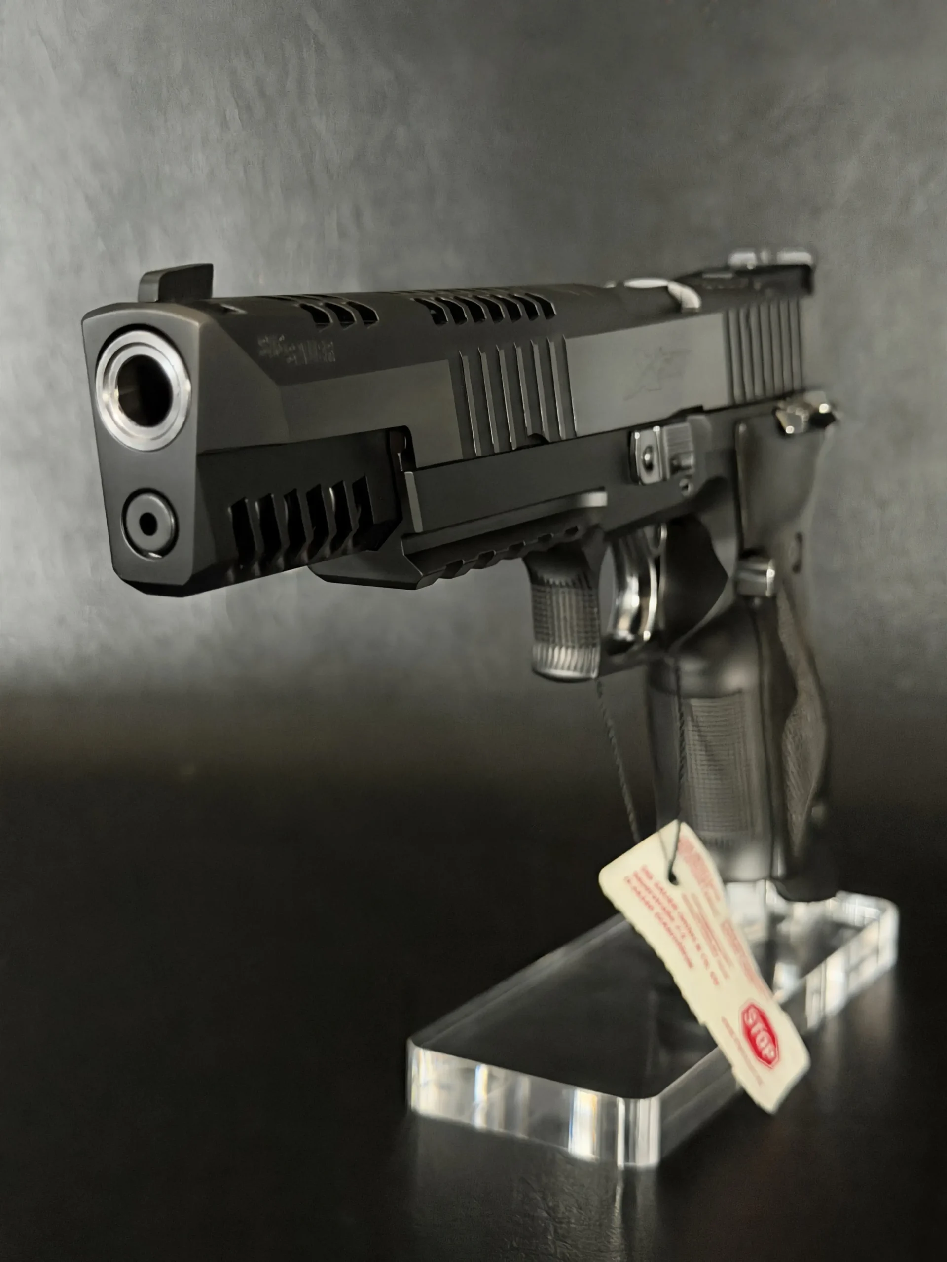 Great Buyer, fast on payment.