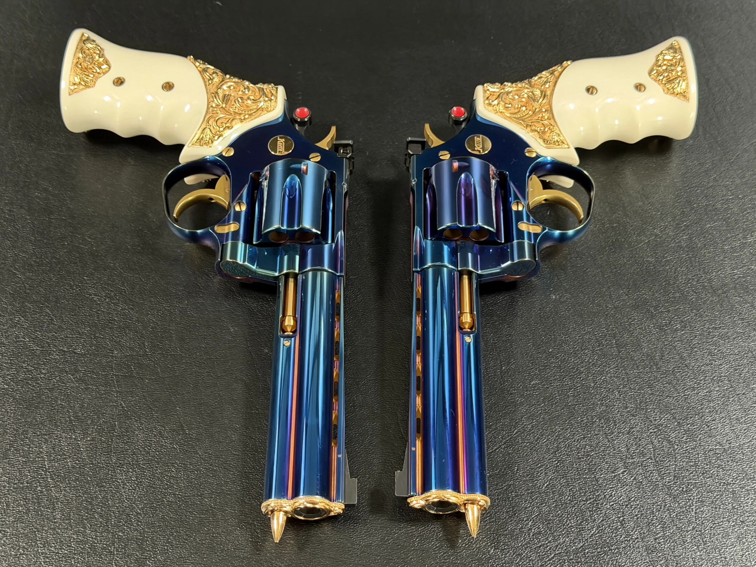 Korth Revolver Pair Plasma Blue