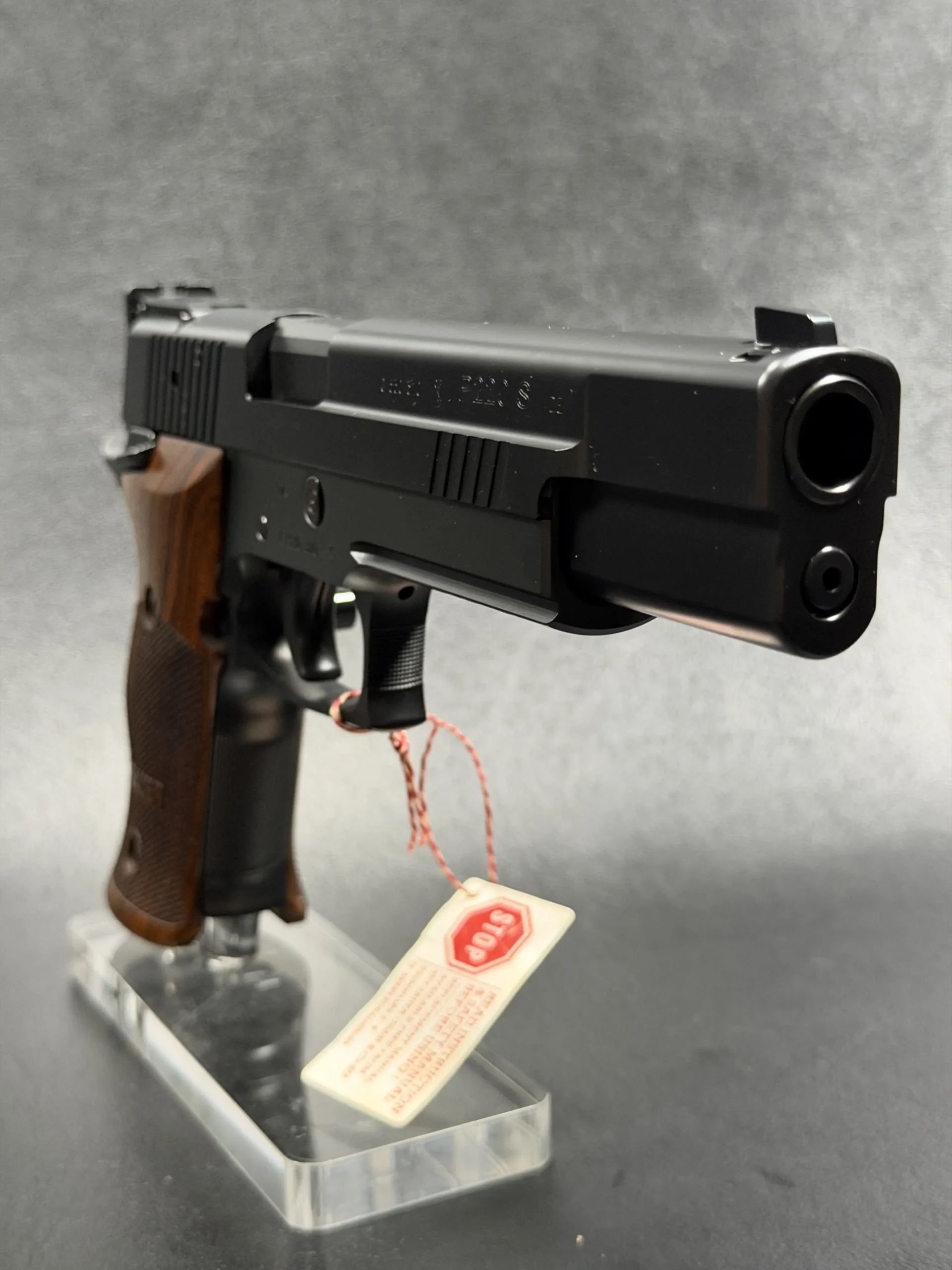 SIG Sauer P220 X Six Black grip texture detail