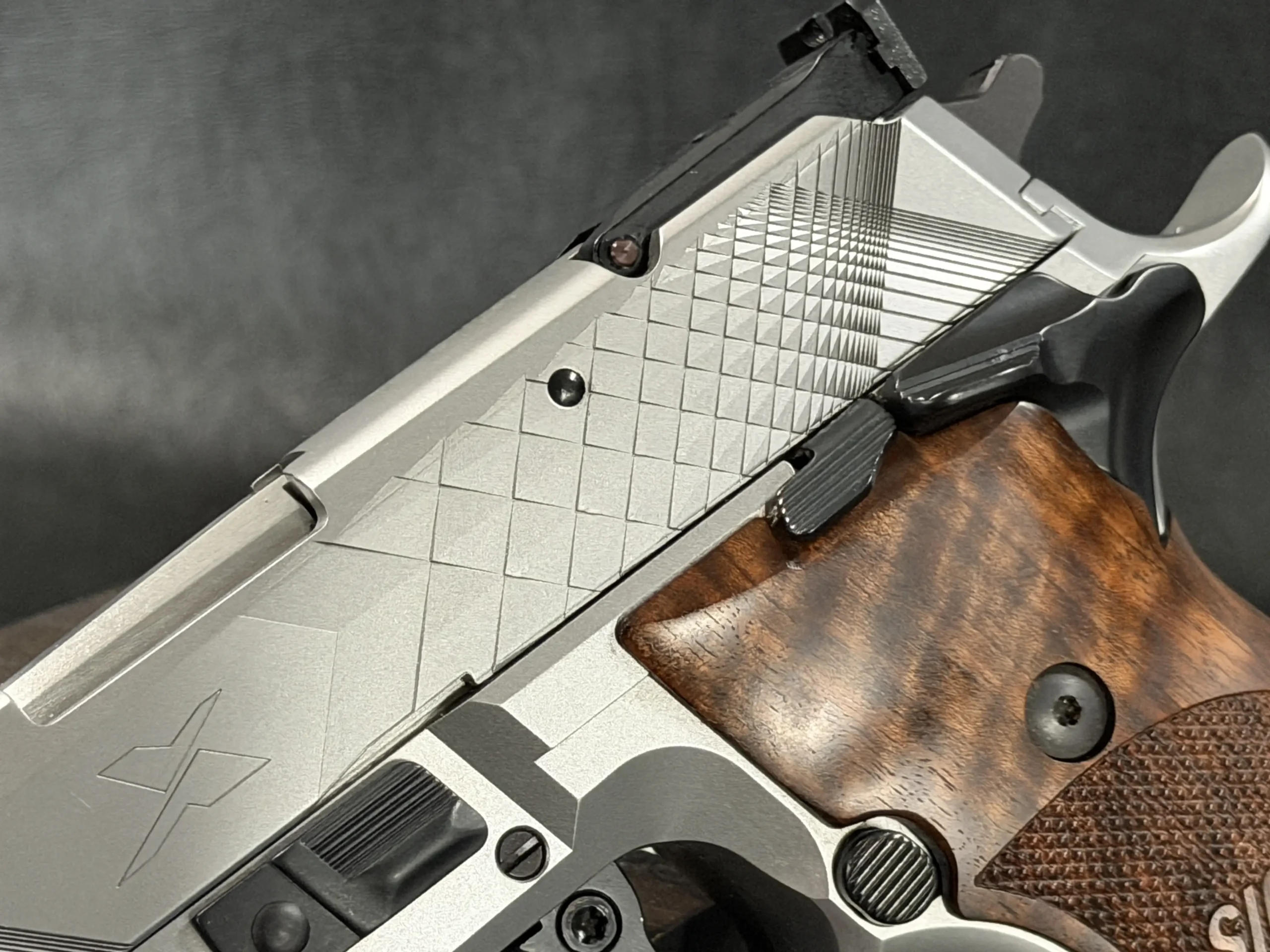 SIG Sauer Mastershop 3 Dimensions Slide Serrations